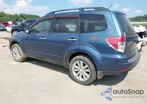 2012 Subaru Forester 2.5X Premium из США, поврежденный, VIN JF2SHBDCXCH440624